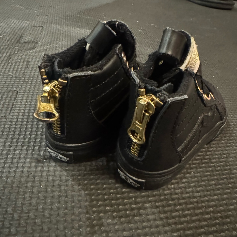 Vans Kids Black Sneakers with Gold Zippers